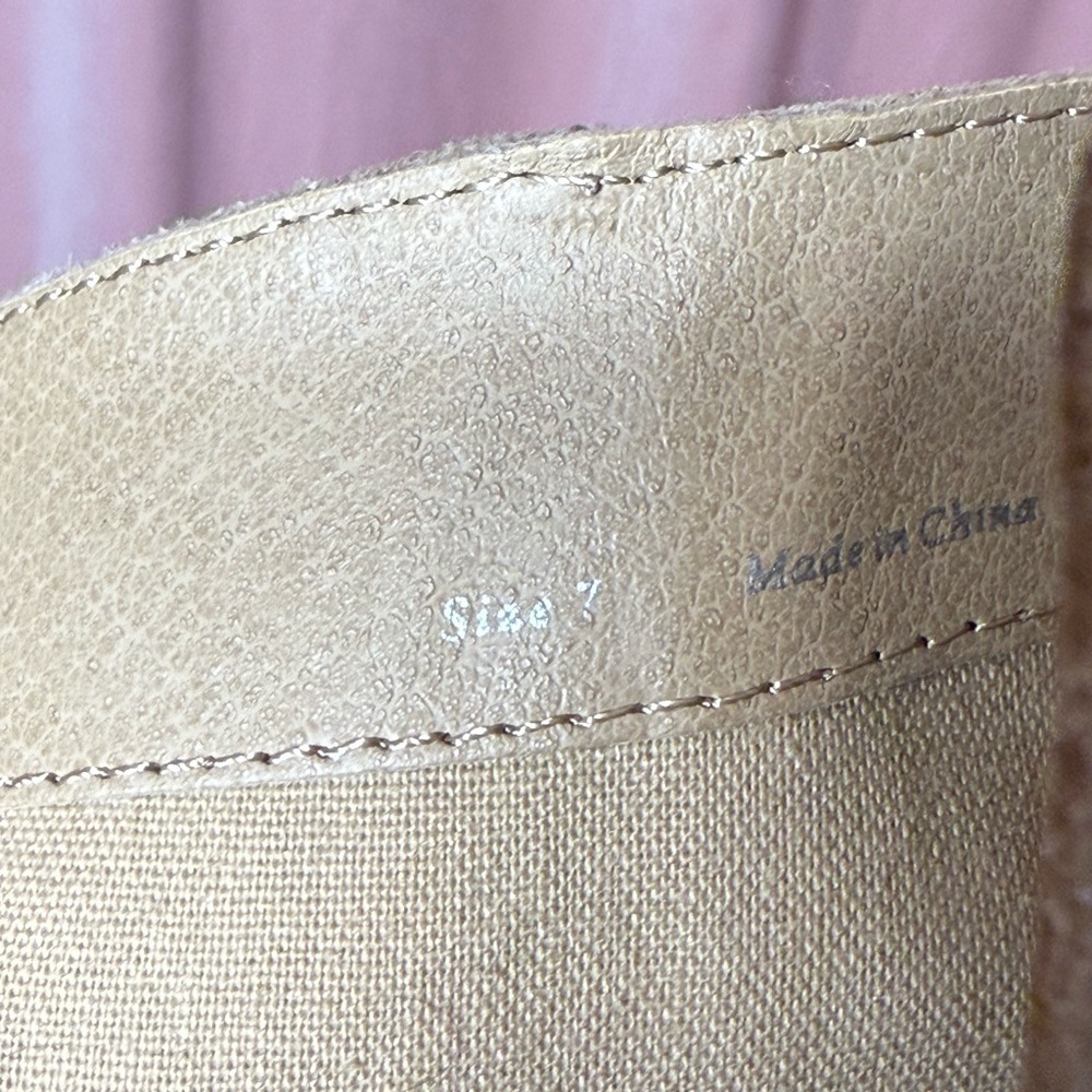 Dolce Vita Beige Tan Suede Platform Booties Sz 7 NWOT - Picture 9 of 10